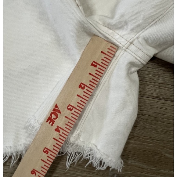 Agolde Parker Shorts Womens 25 White High Rise Fly Button Frayed - Picture 12 of 12